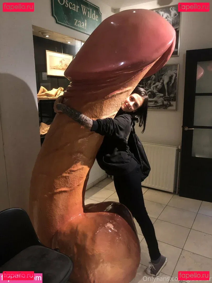 Giabaker Onlyfans Photo Gallery 