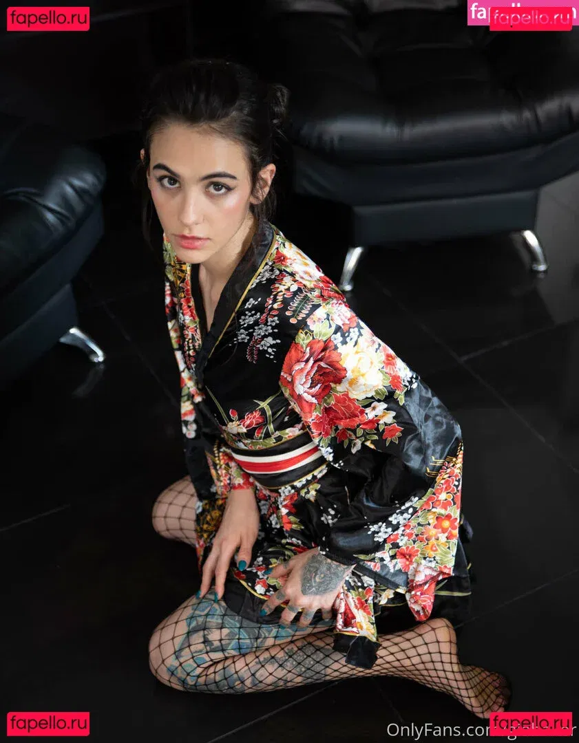 Giabaker Onlyfans Photo Gallery 