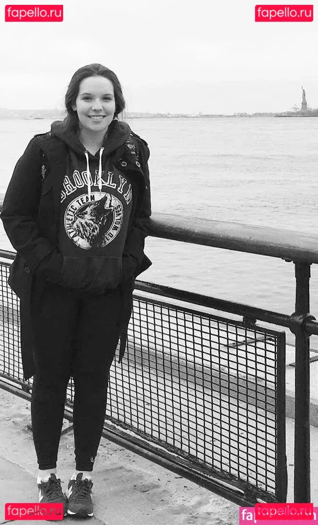 Allyson Onlyfans Photo Gallery 