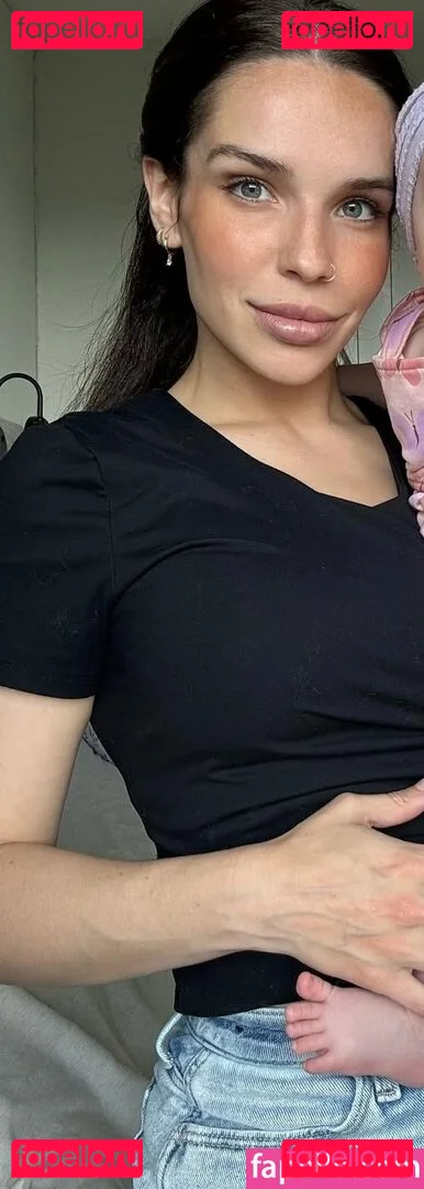 Allyson Onlyfans Photo Gallery 