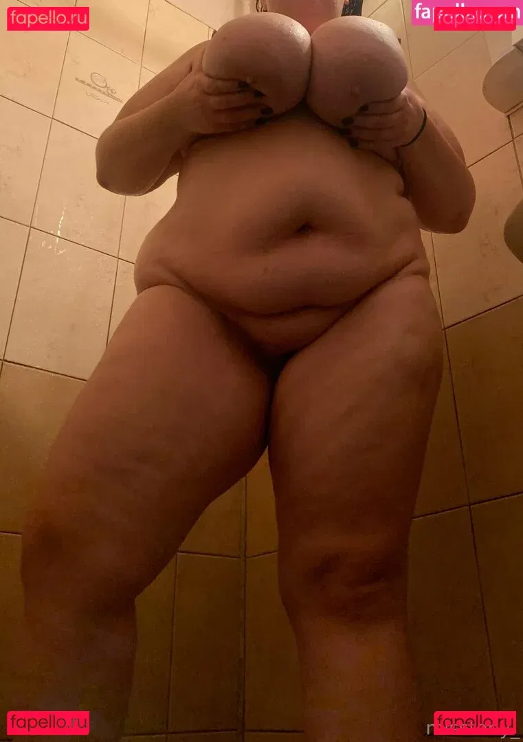 misstonyy Onlyfans Photo Gallery 