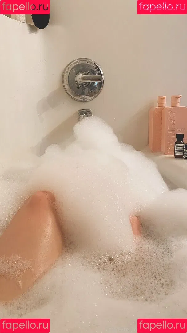 emmanextdoor Onlyfans Photo Gallery 