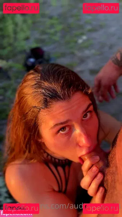 Audrey Stdenis Onlyfans Photo Gallery 