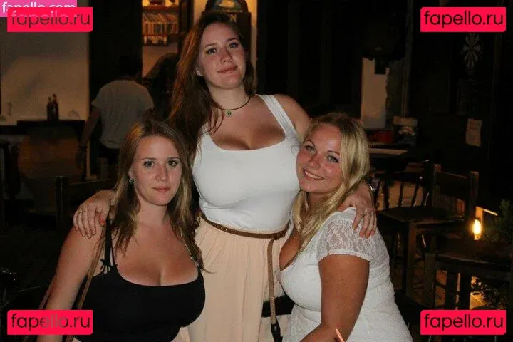 Maton Twins Onlyfans Photo Gallery 