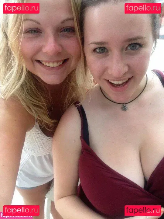 Maton Twins Onlyfans Photo Gallery 