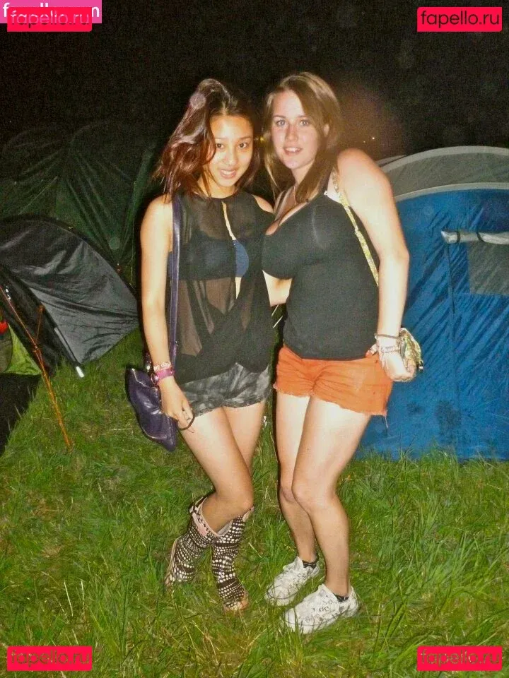 Maton Twins Onlyfans Photo Gallery 