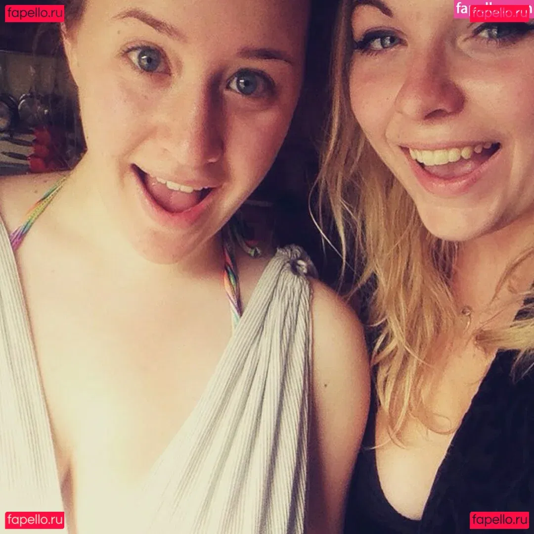 Maton Twins Onlyfans Photo Gallery 