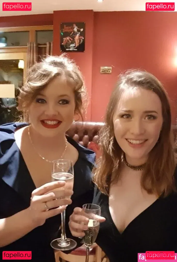 Maton Twins Onlyfans Photo Gallery 