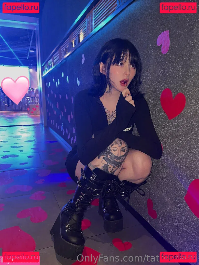 Tattoo Taozi Onlyfans Photo Gallery 