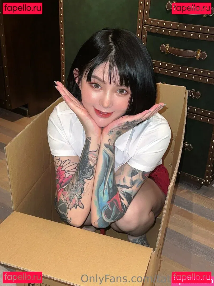 Tattoo Taozi Onlyfans Photo Gallery 