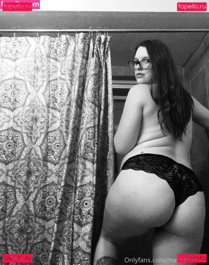 Malynne Onlyfans Photo Gallery 