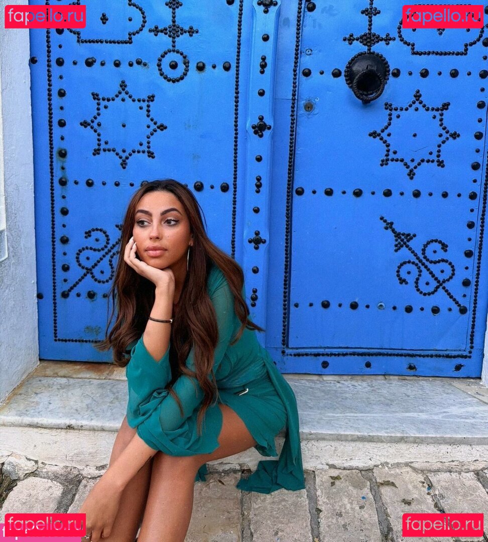 maelatib Nude Onlyfans Photo 27