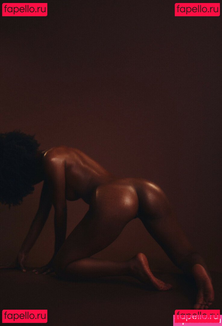 Neahnava Nude Onlyfans Photo 33