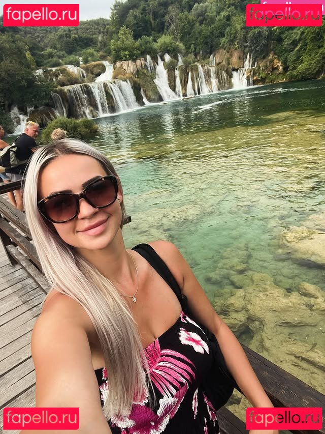 Amelia Janes Nude Onlyfans Photo 26