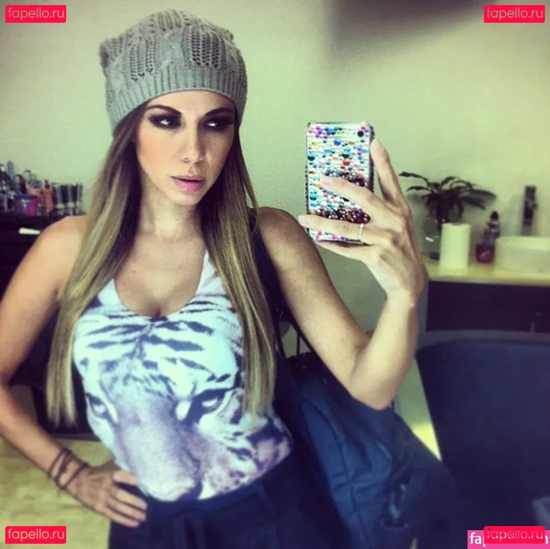 Ximena Saenz Onlyfans Photo Gallery 