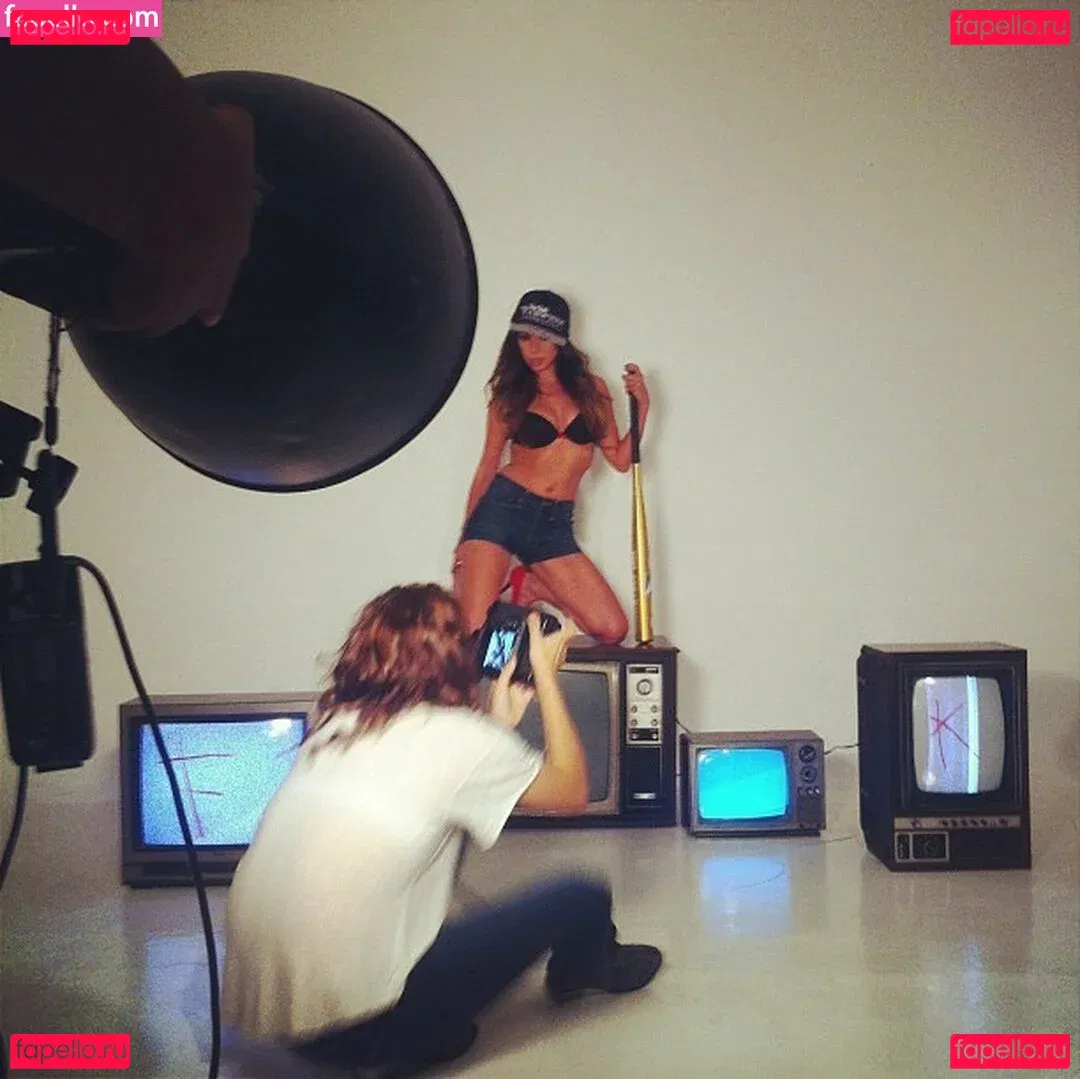 Ximena Saenz Onlyfans Photo Gallery 