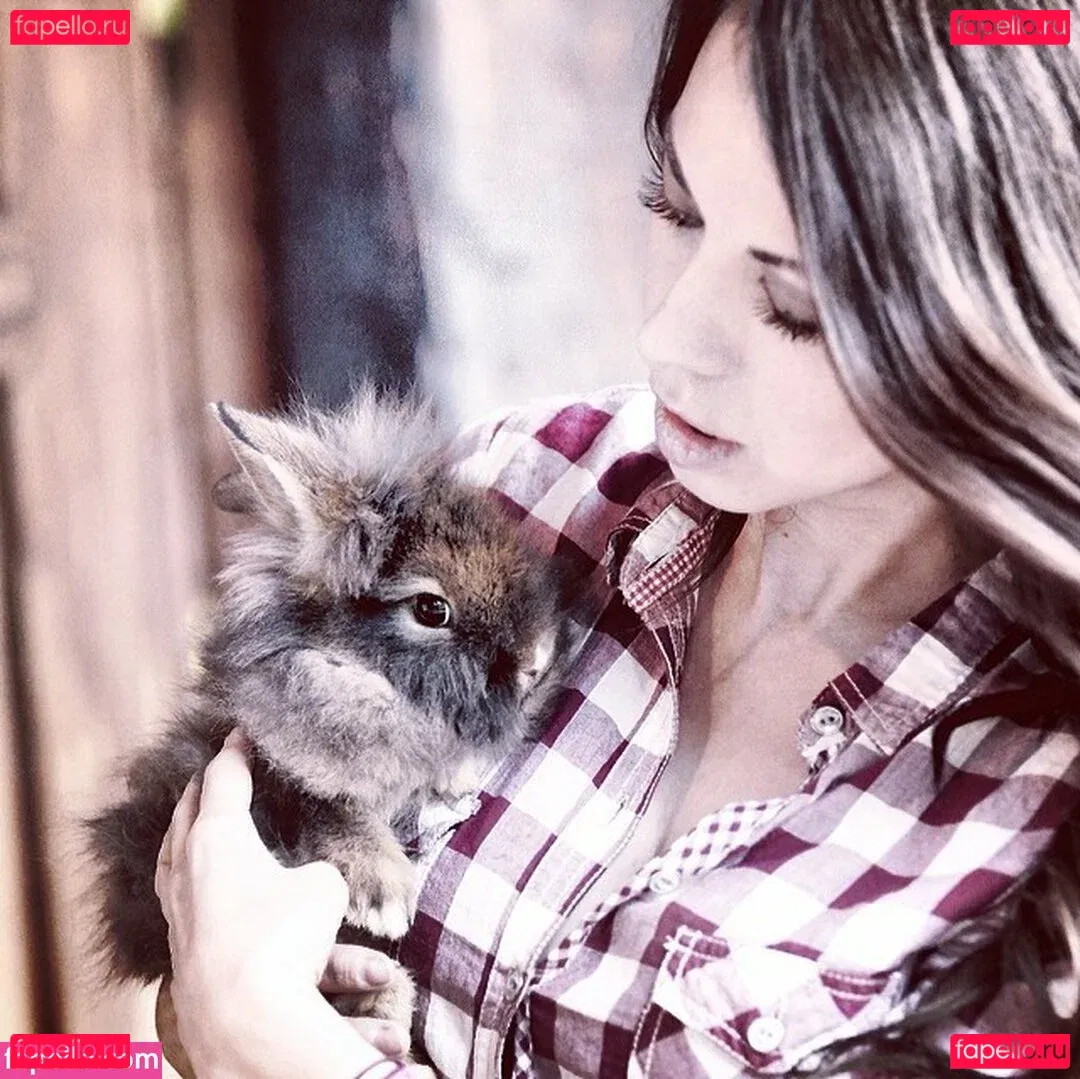 Ximena Saenz Onlyfans Photo Gallery 