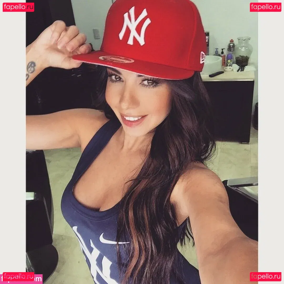 Ximena Saenz Onlyfans Photo Gallery 