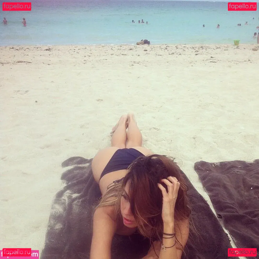 Ximena Saenz Onlyfans Photo Gallery 