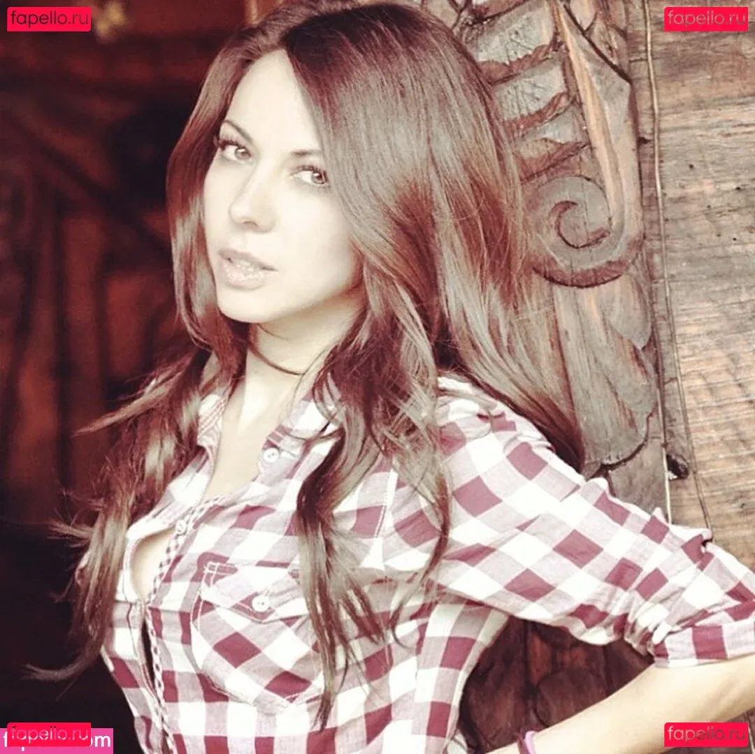 Ximena Saenz Onlyfans Photo Gallery 