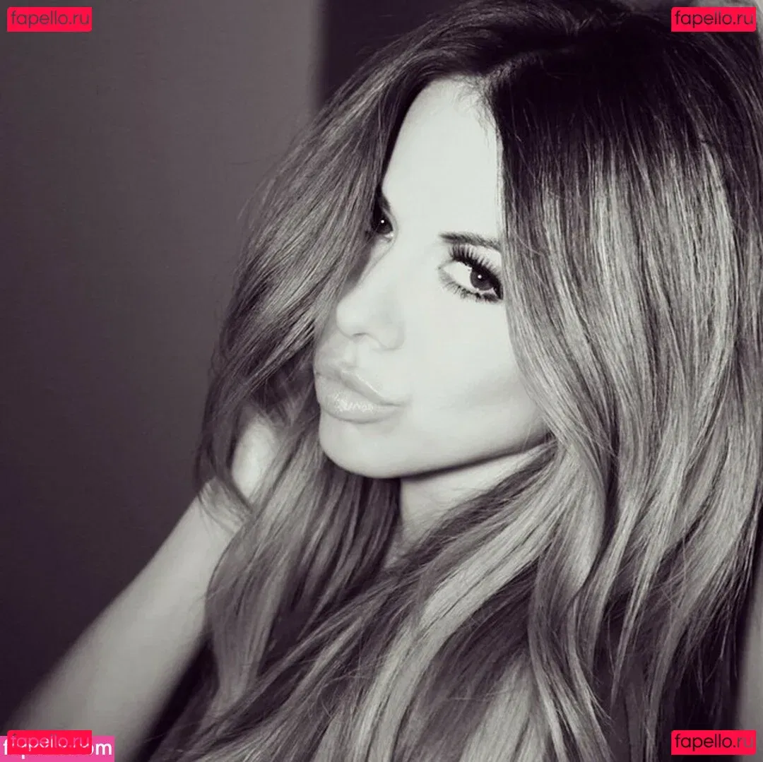 Ximena Saenz Onlyfans Photo Gallery 