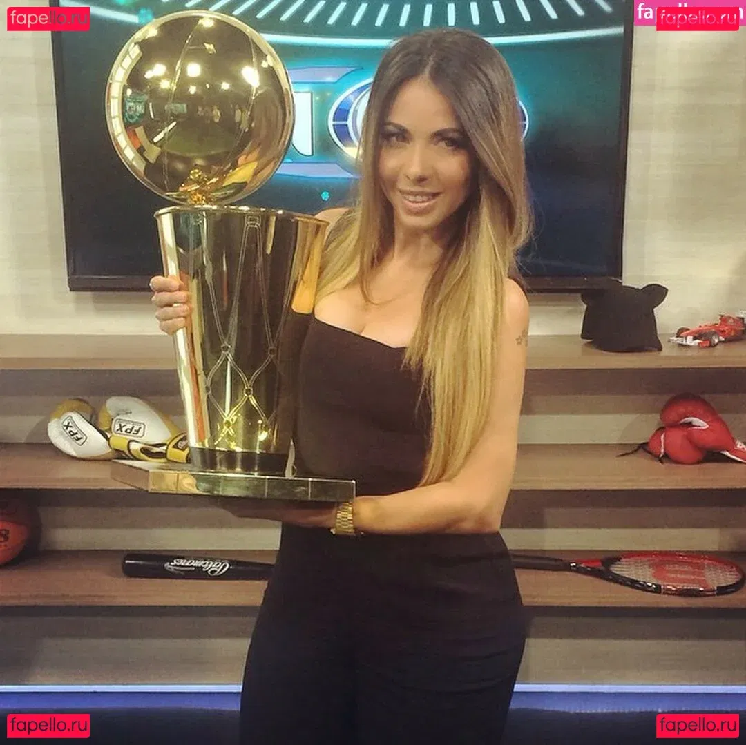 Ximena Saenz Onlyfans Photo Gallery 