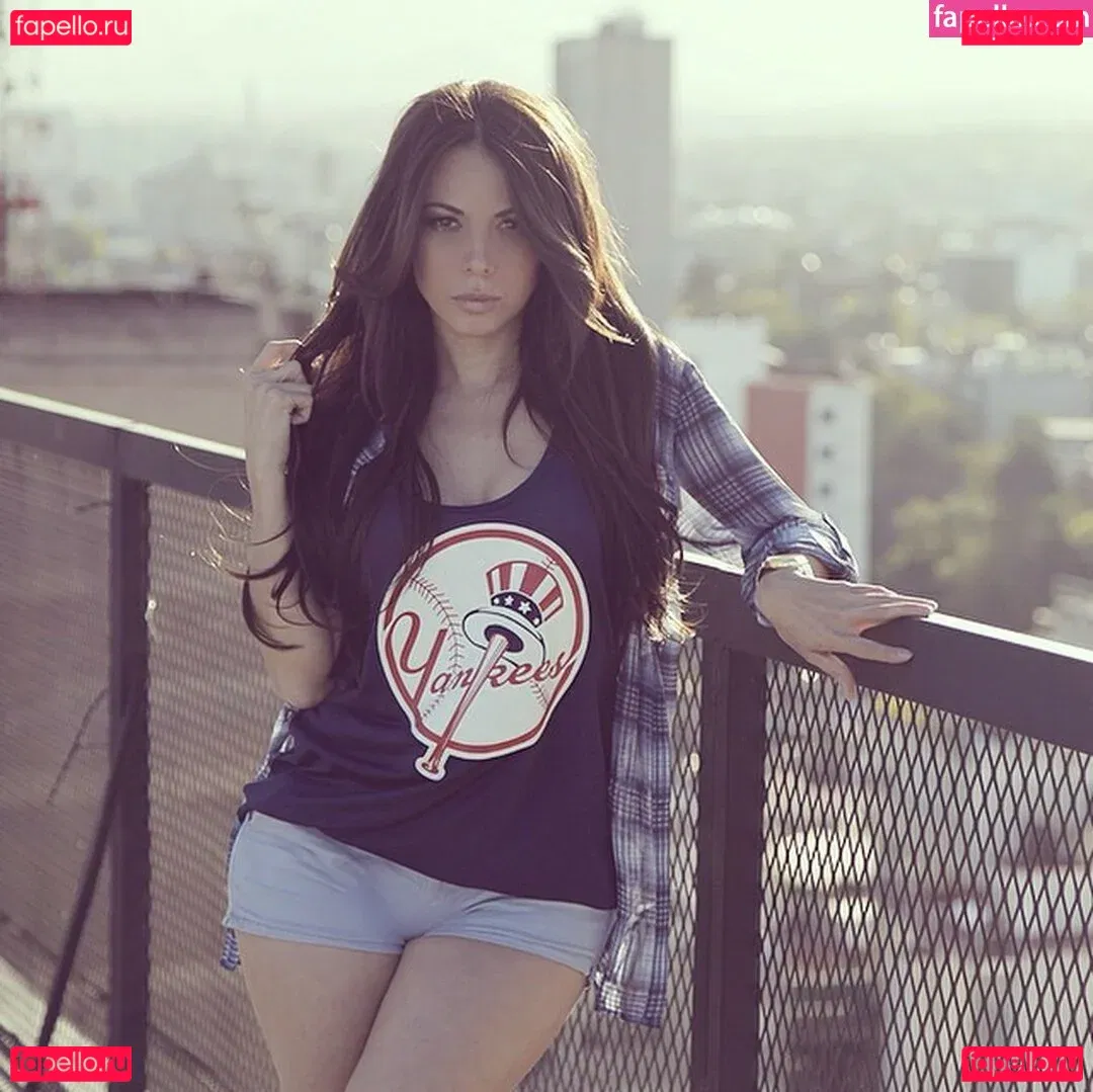 Ximena Saenz Onlyfans Photo Gallery 