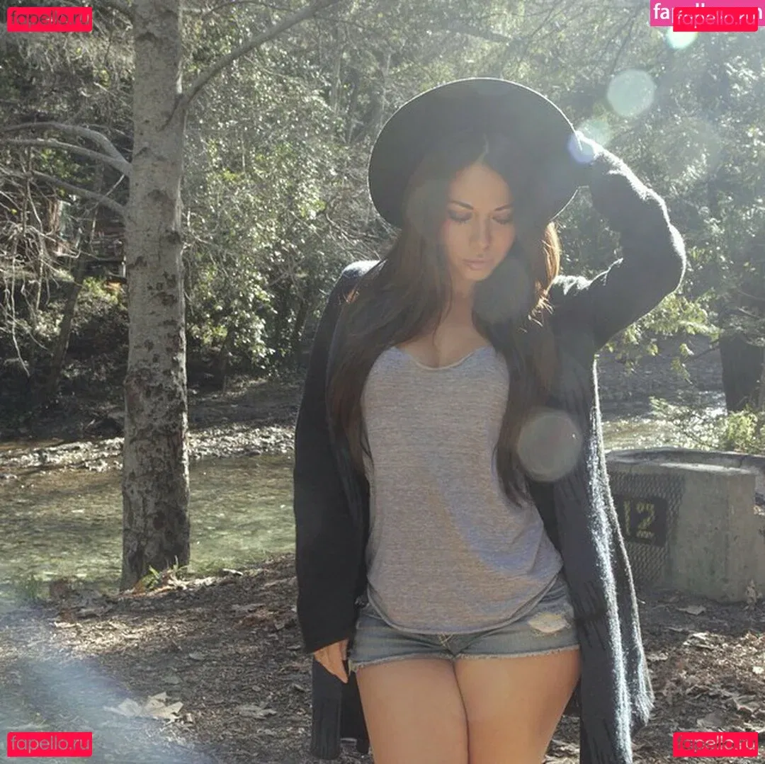 Ximena Saenz Onlyfans Photo Gallery 