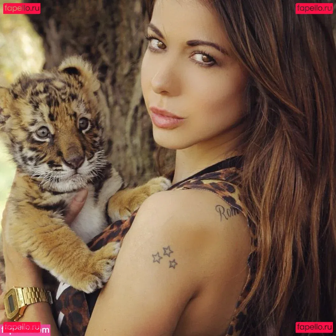 Ximena Saenz Onlyfans Photo Gallery 