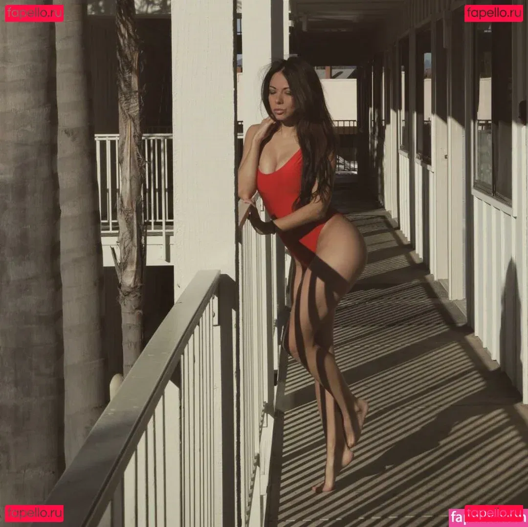 Ximena Saenz Onlyfans Photo Gallery 