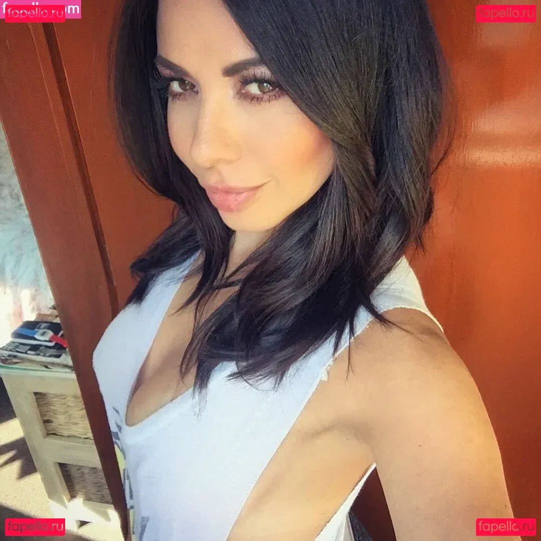 Ximena Saenz Onlyfans Photo Gallery 