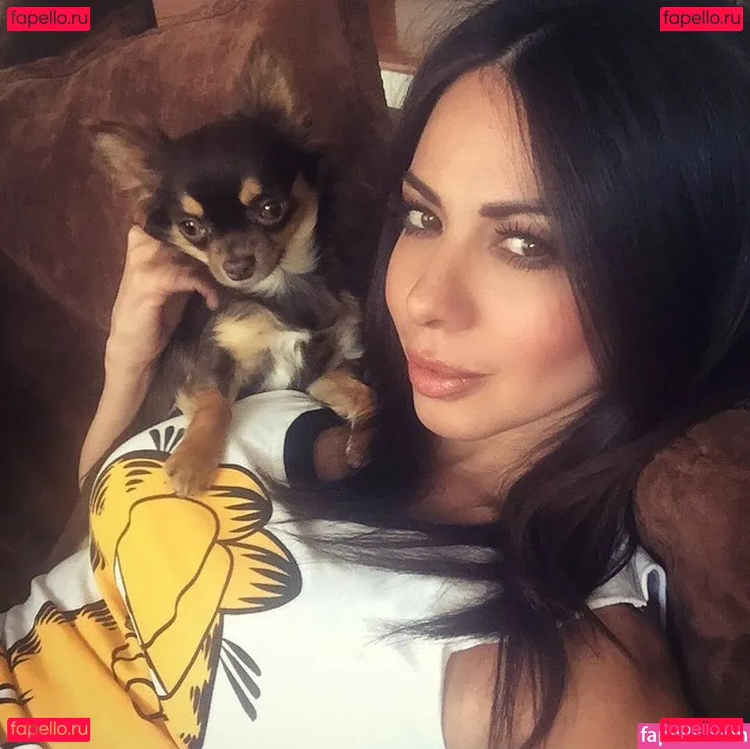 Ximena Saenz Onlyfans Photo Gallery 