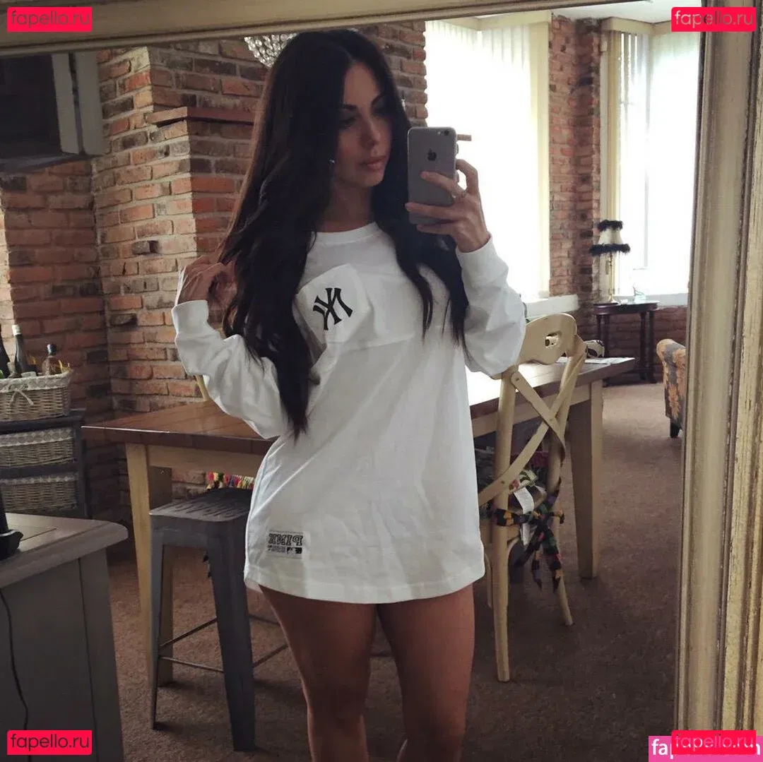 Ximena Saenz Onlyfans Photo Gallery 