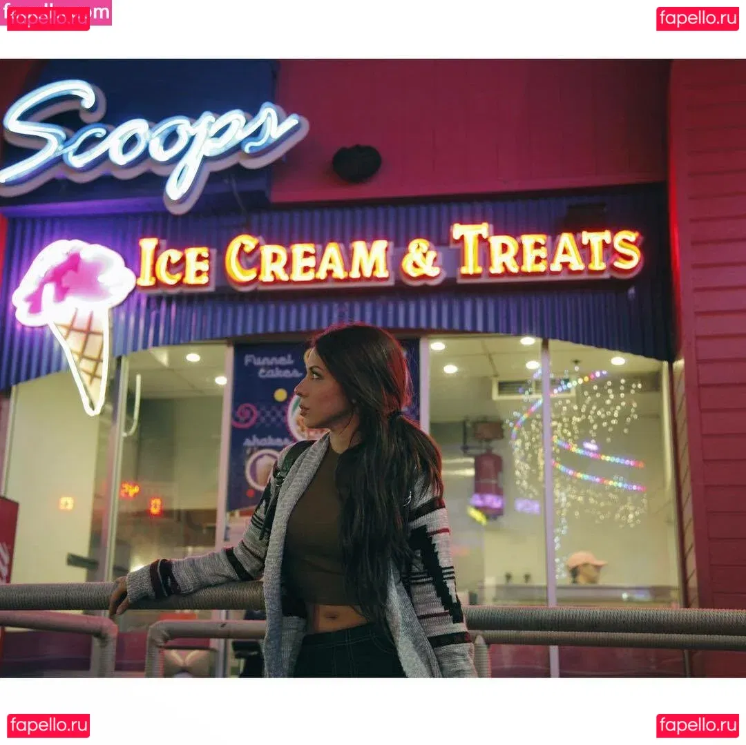 Ximena Saenz Onlyfans Photo Gallery 