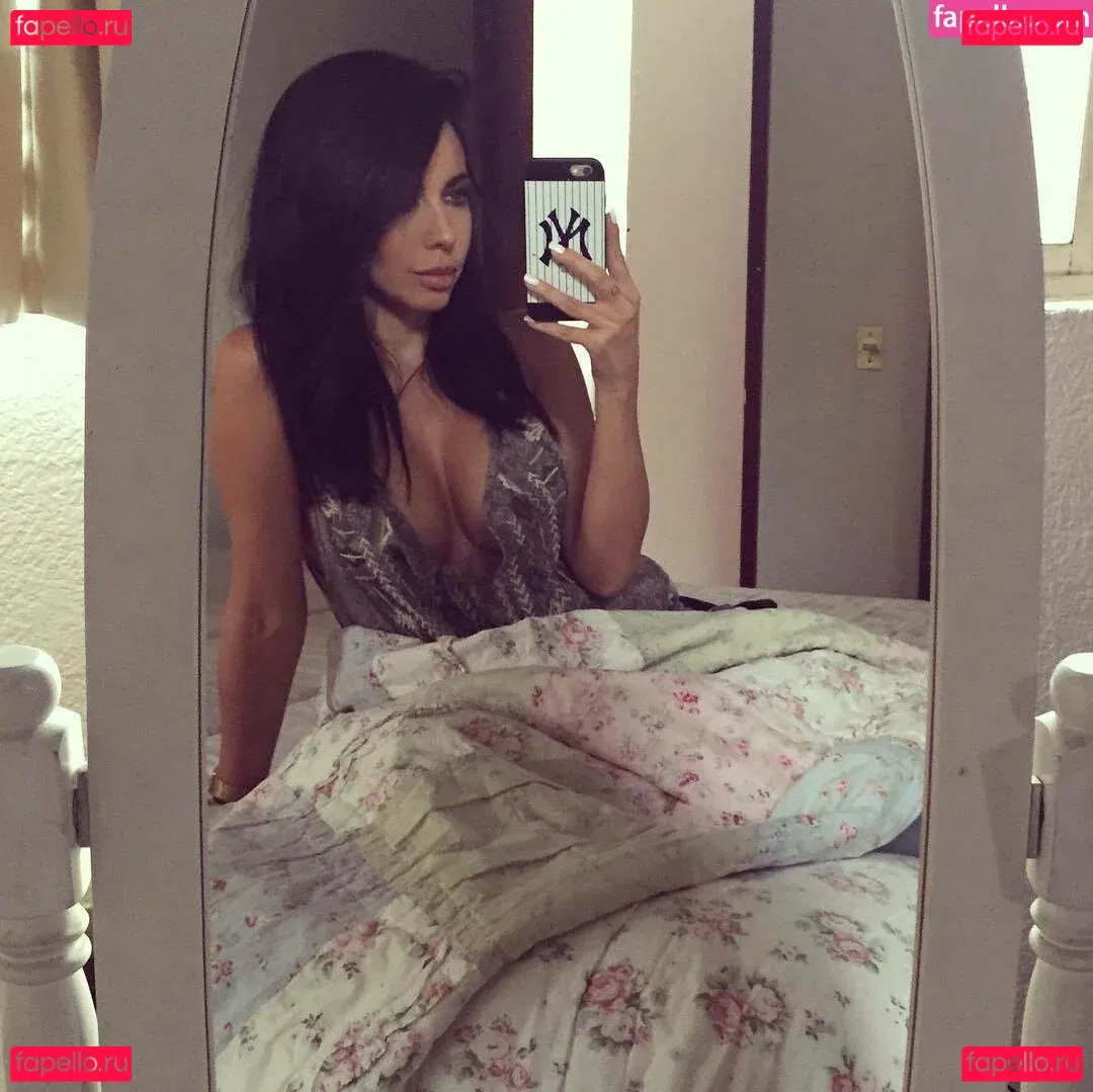 Ximena Saenz Onlyfans Photo Gallery 