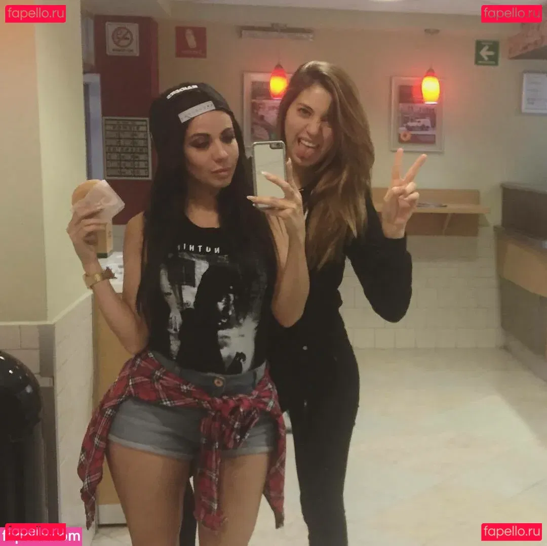 Ximena Saenz Onlyfans Photo Gallery 