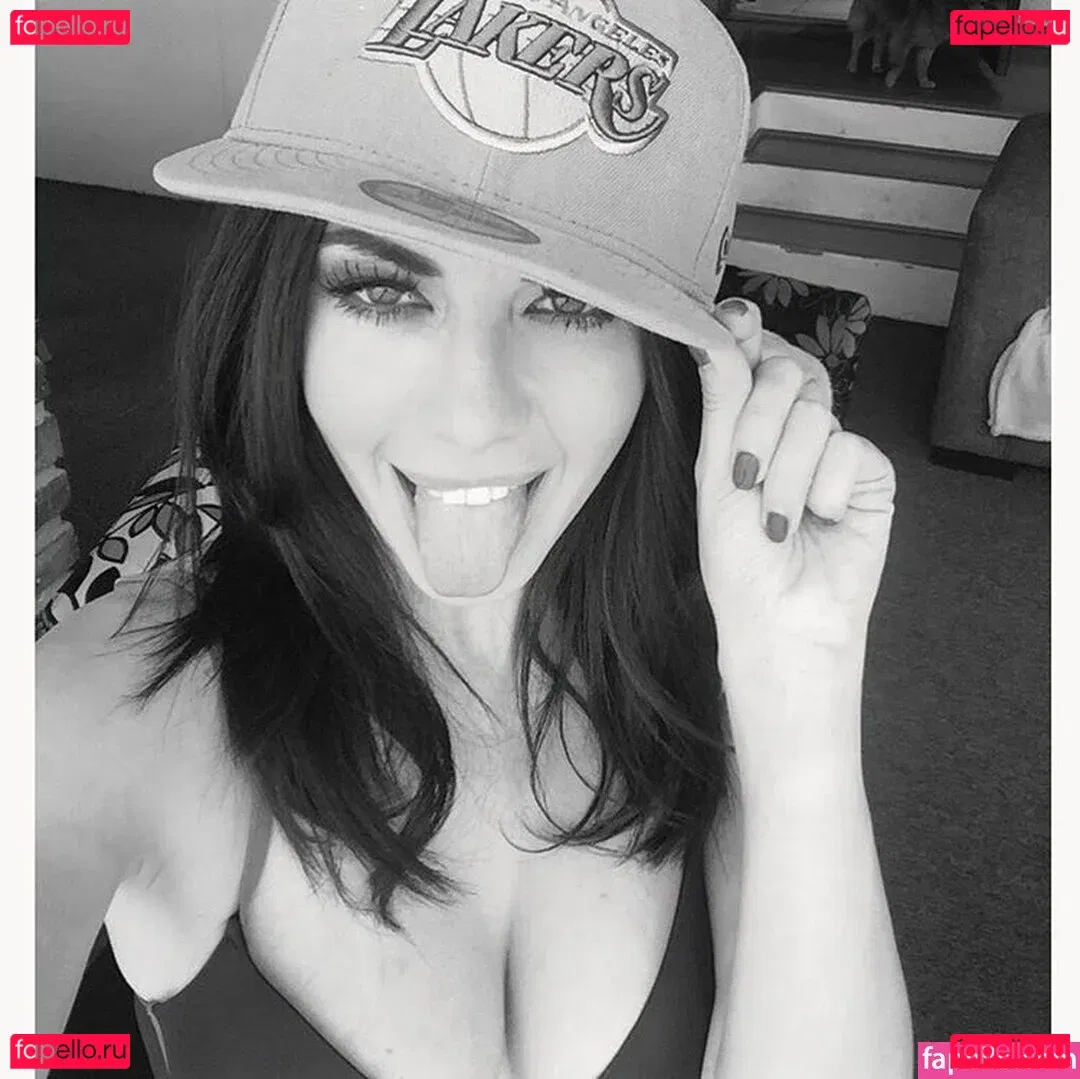 Ximena Saenz Onlyfans Photo Gallery 