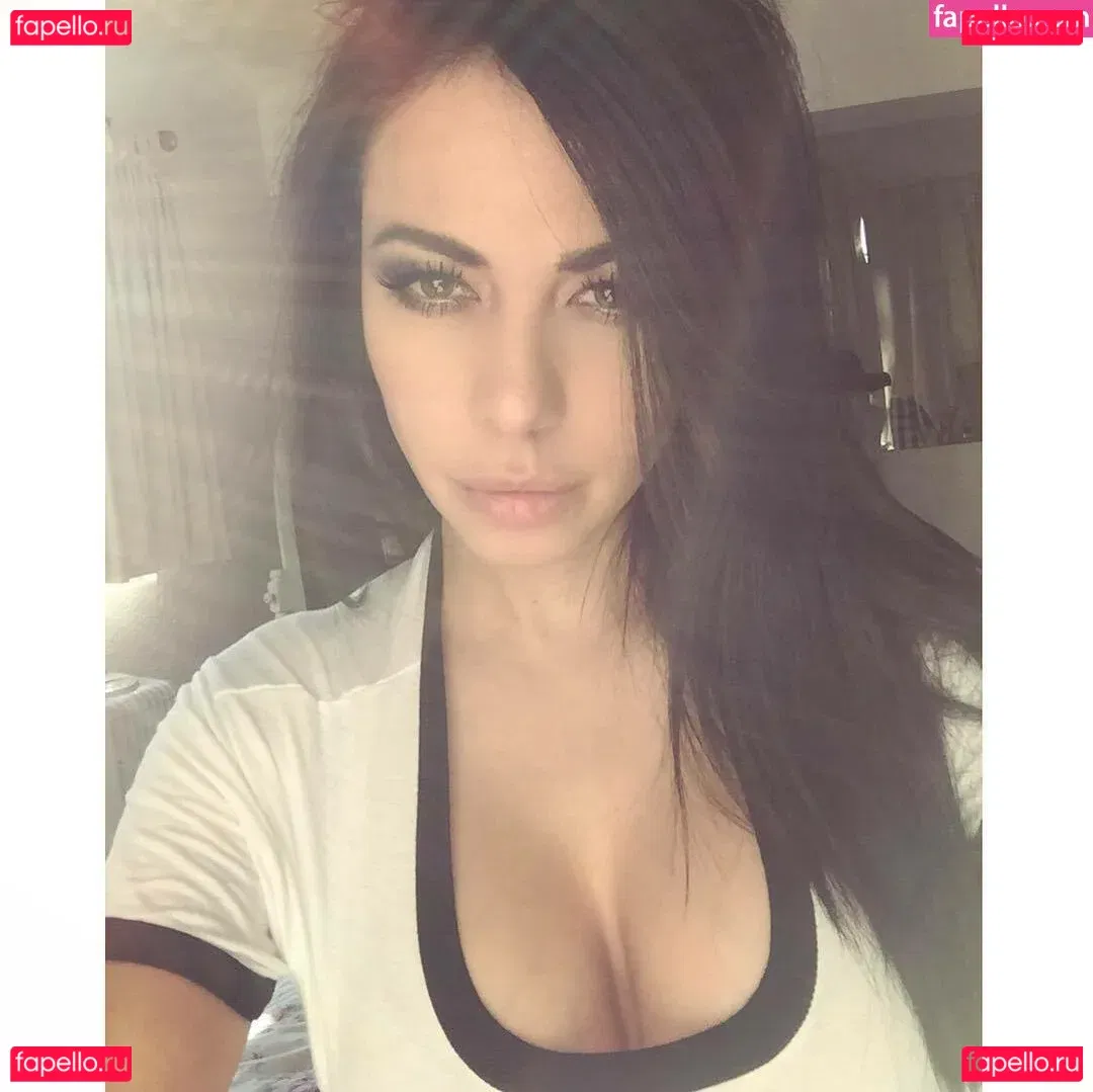 Ximena Saenz Onlyfans Photo Gallery 