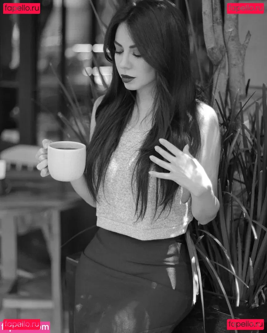 Ximena Saenz Onlyfans Photo Gallery 