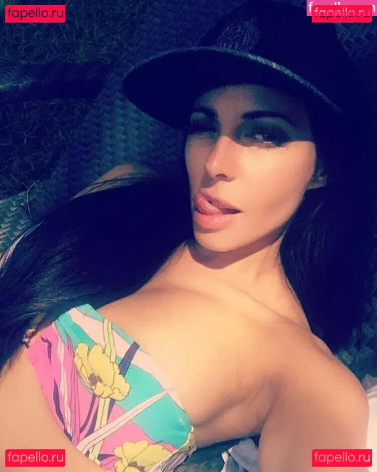 Ximena Saenz Onlyfans Photo Gallery 