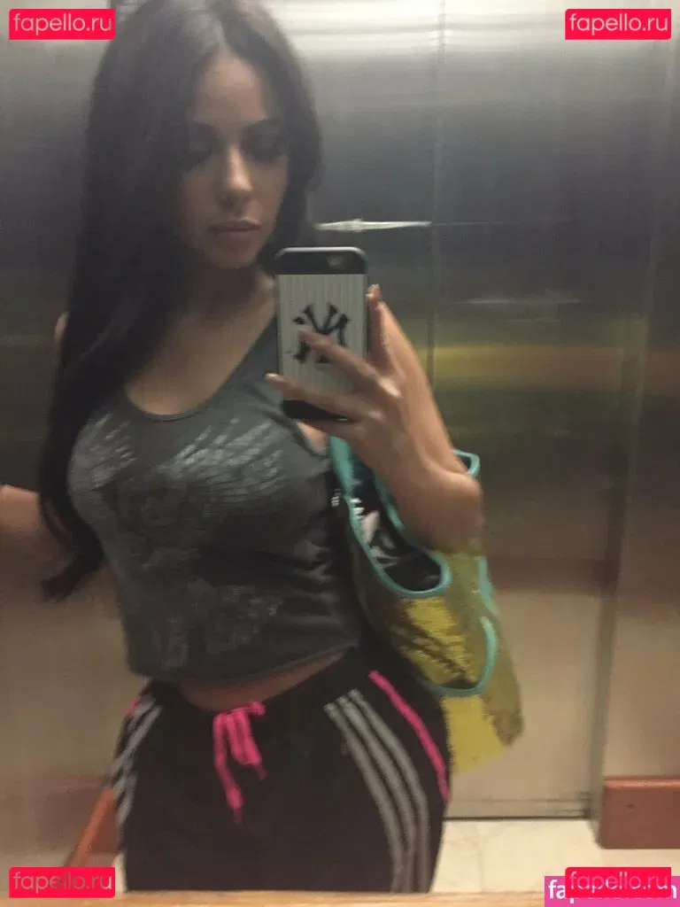 Ximena Saenz Onlyfans Photo Gallery 