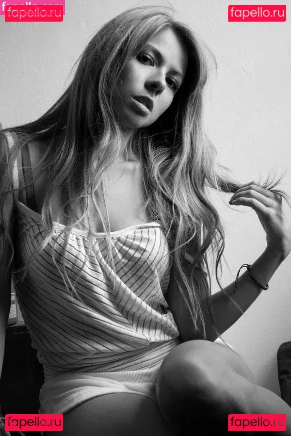 Ximena Saenz Onlyfans Photo Gallery 