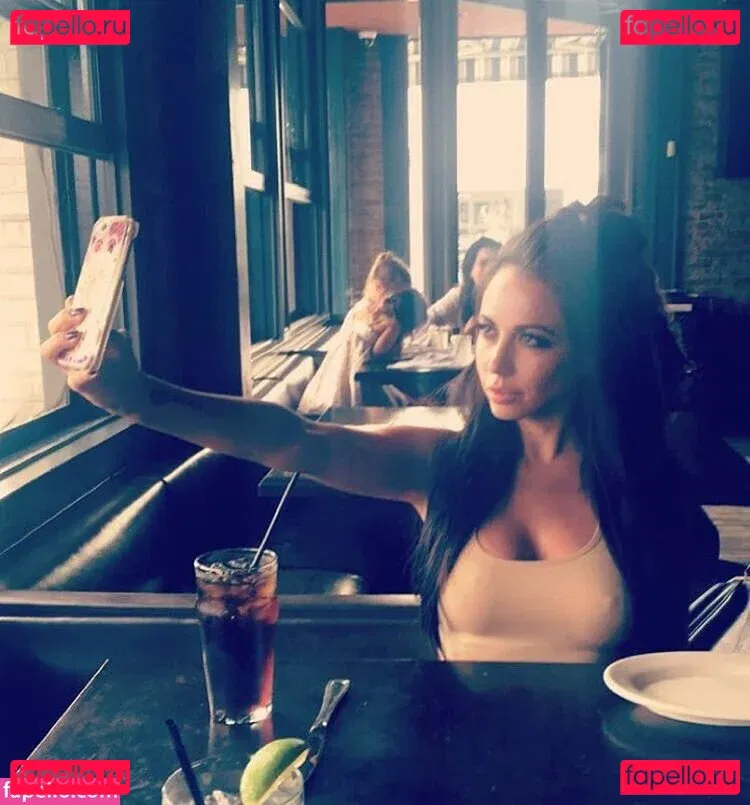 Ximena Saenz Onlyfans Photo Gallery 