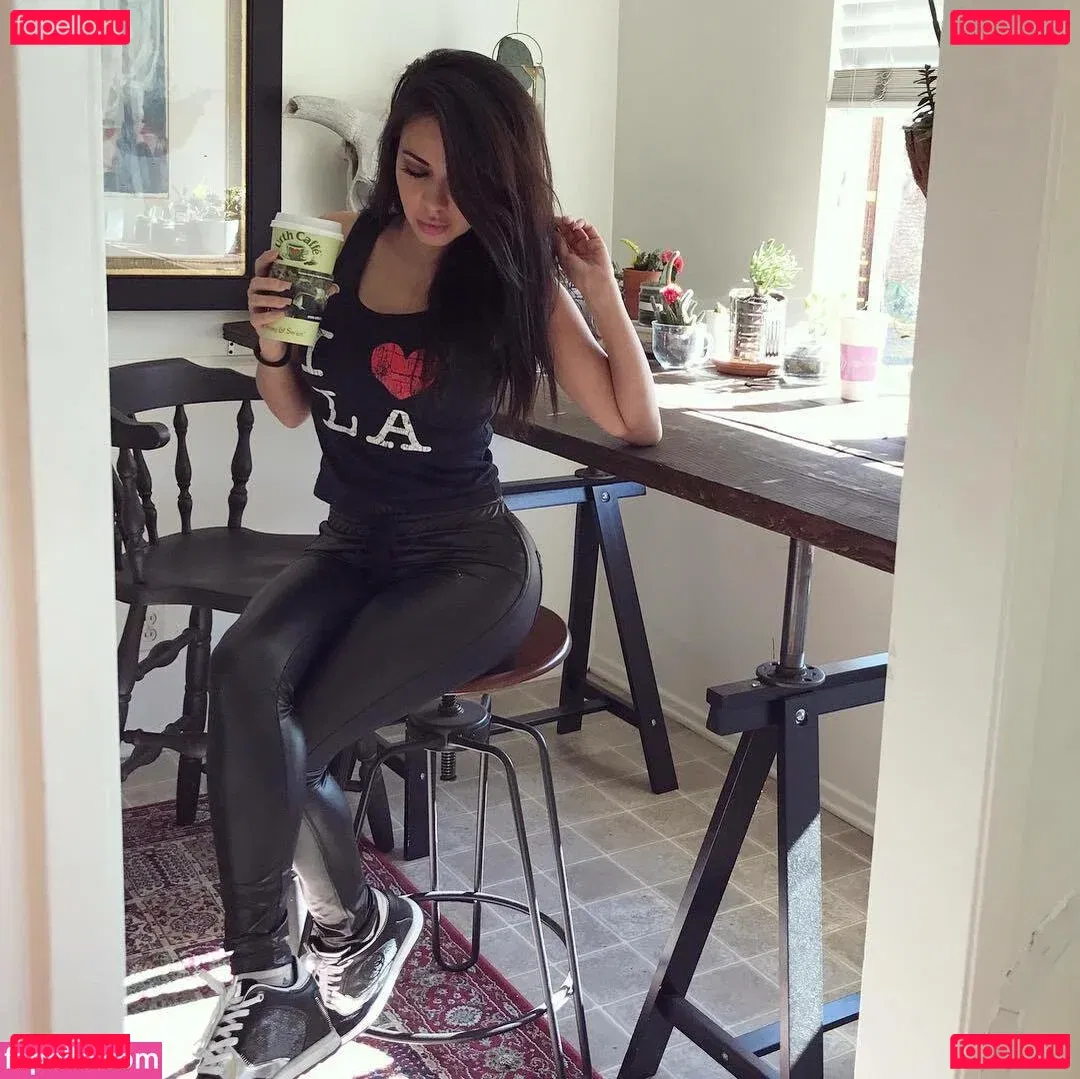 Ximena Saenz Onlyfans Photo Gallery 