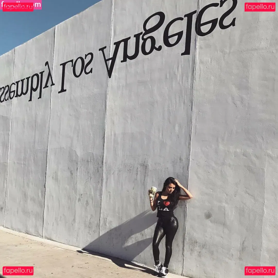 Ximena Saenz Onlyfans Photo Gallery 