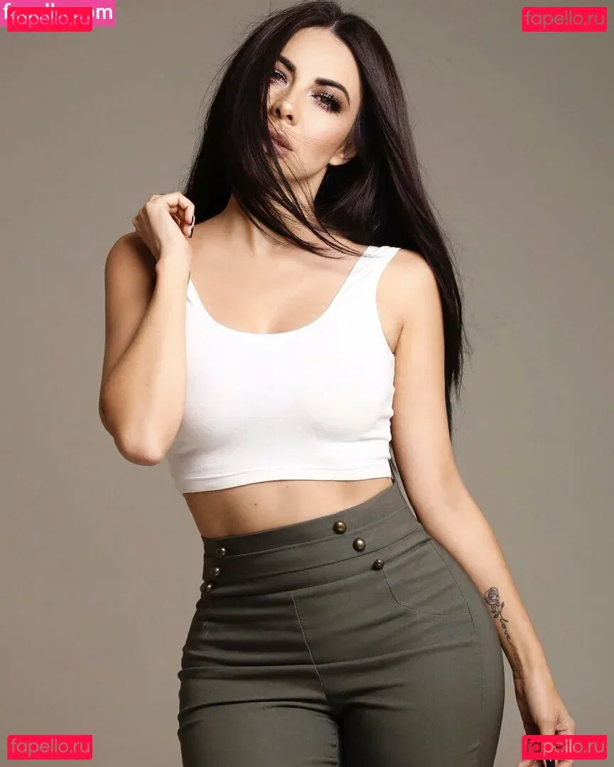 Ximena Saenz Onlyfans Photo Gallery 