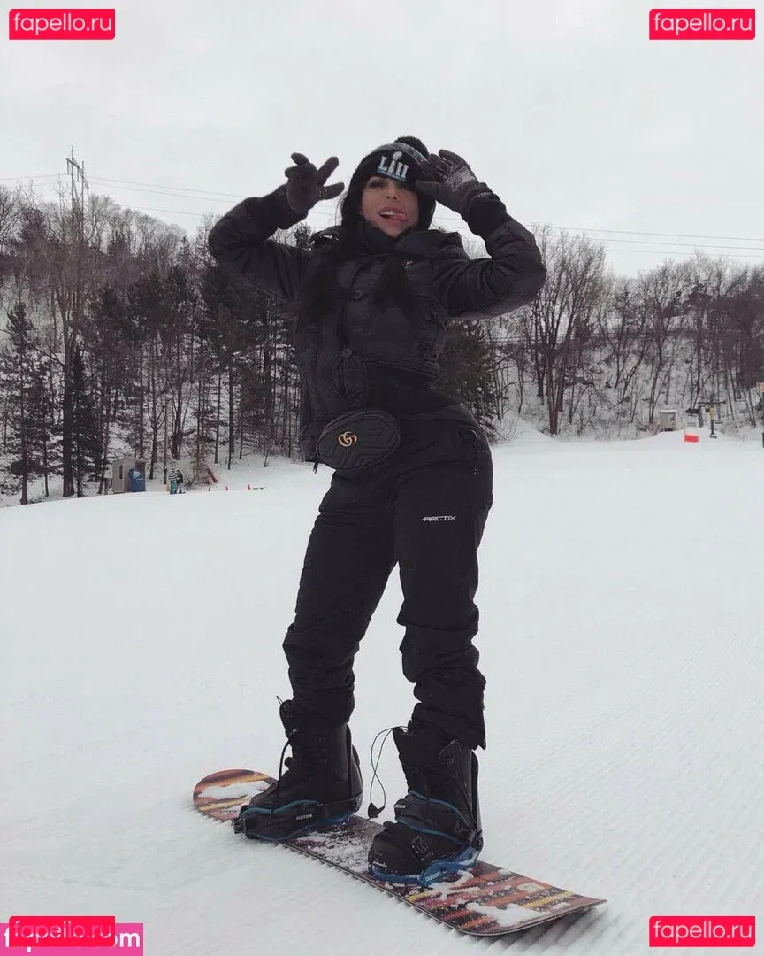 Ximena Saenz Onlyfans Photo Gallery 