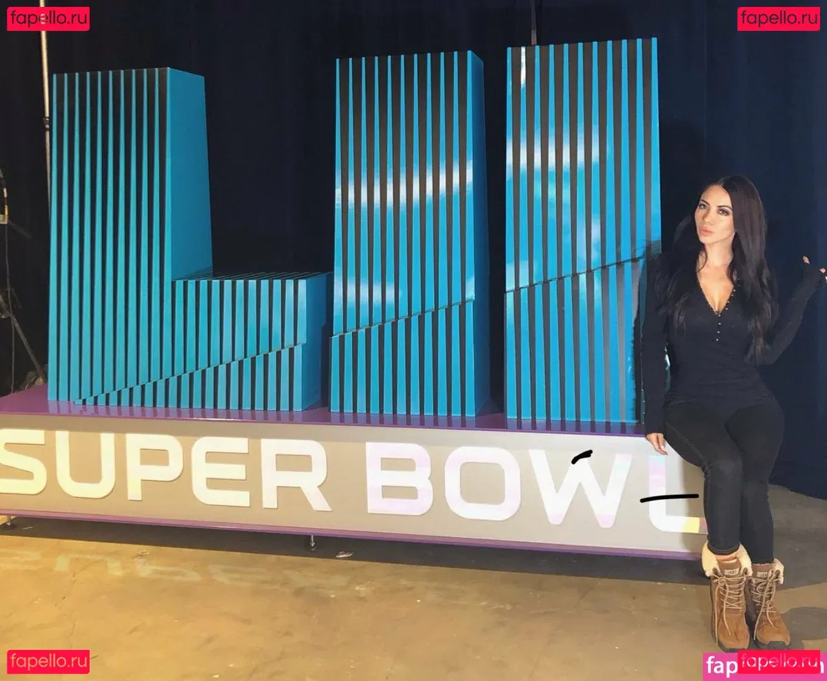 Ximena Saenz Onlyfans Photo Gallery 