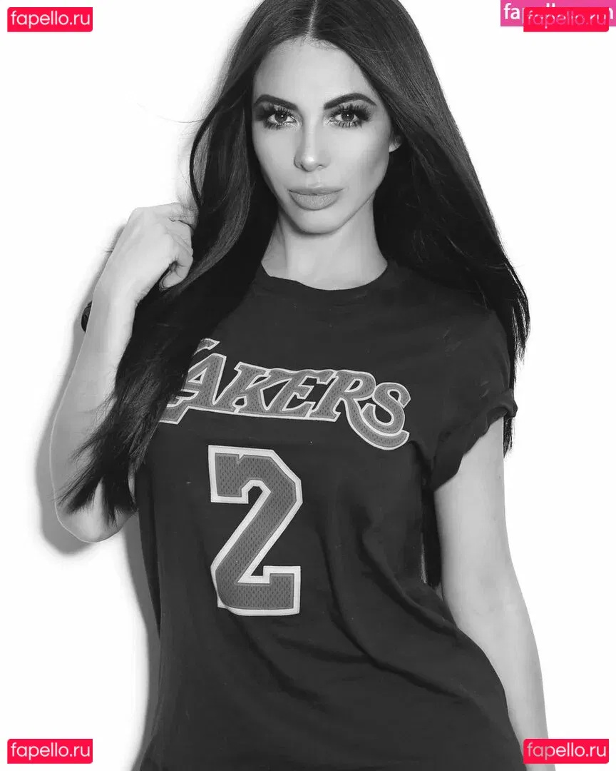 Ximena Saenz Onlyfans Photo Gallery 