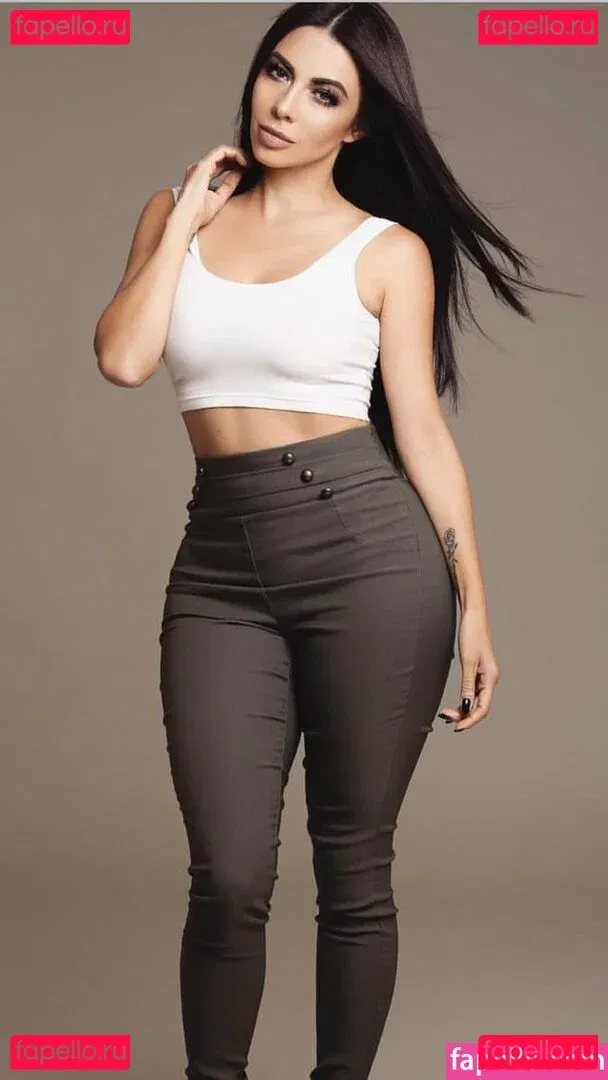 Ximena Saenz Onlyfans Photo Gallery 